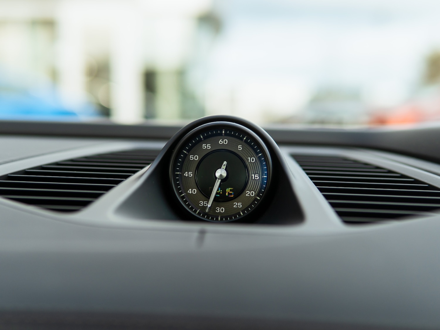 Used Porsche Macan 2025 for sale - 77654393: Photo 10