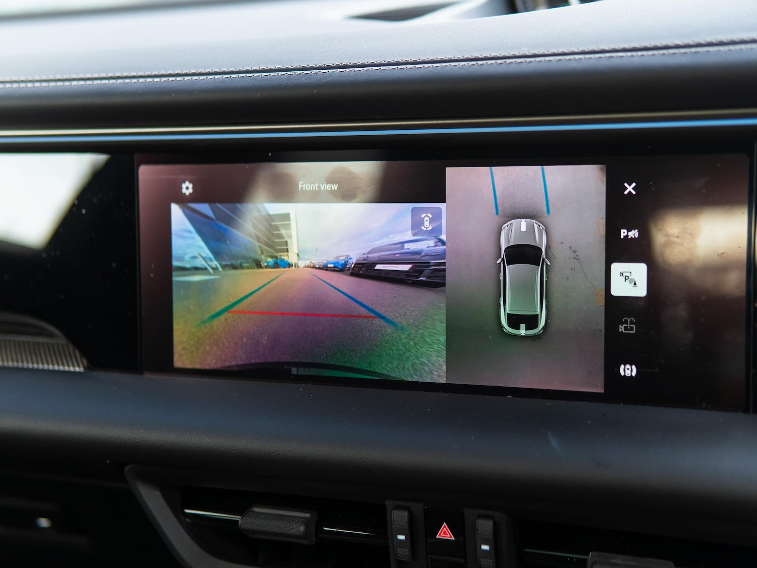 Used Porsche Macan 2025 for sale - 77654393: Photo 16