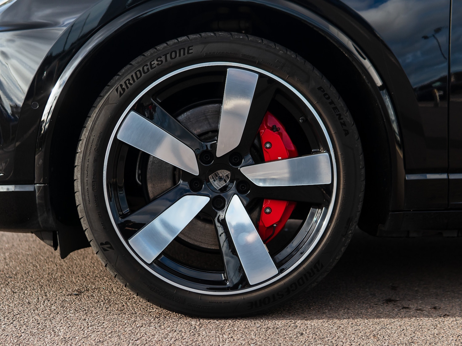 Used Porsche Macan 2025 for sale - 77654393: Photo 3