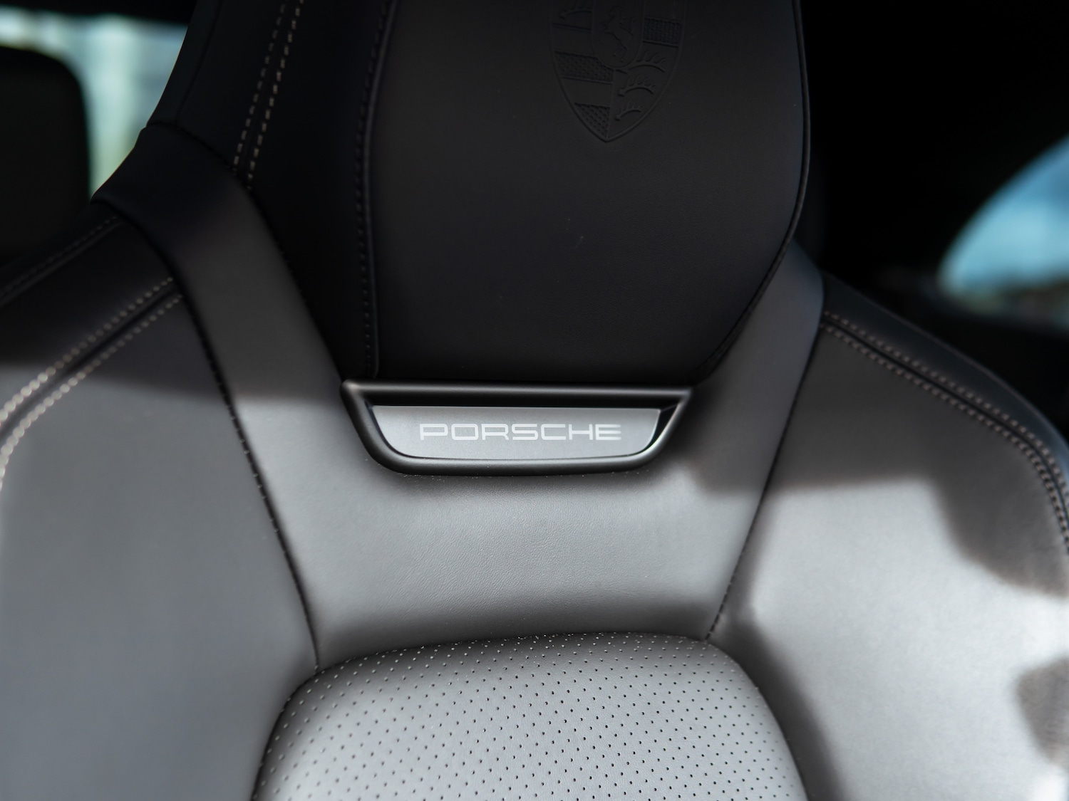 Used Porsche Macan 2025 for sale - 77654393: Photo 34