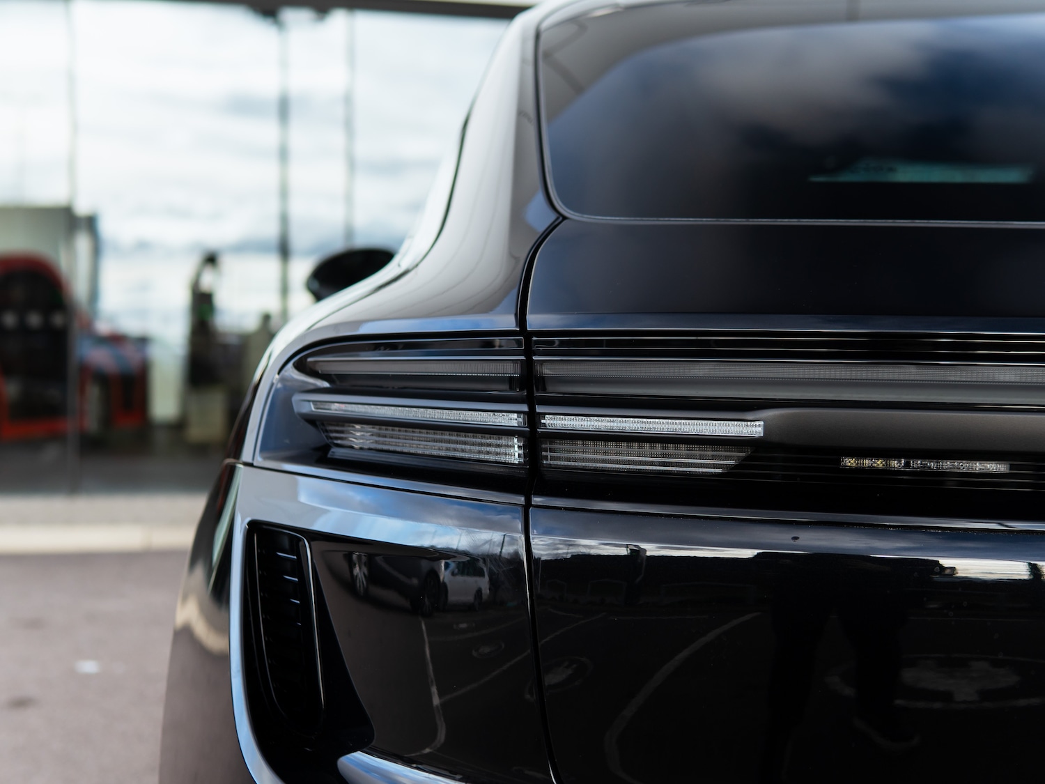 Used Porsche Macan 2025 for sale - 77654393: Photo 37