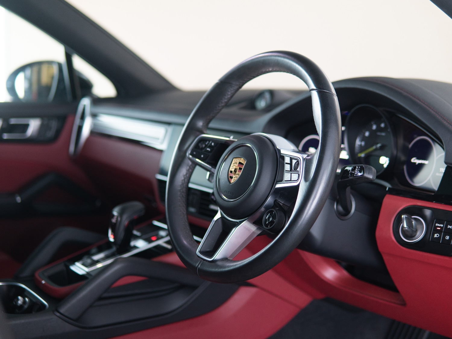 Used Porsche Cayenne 2023 for sale - 77408826: Photo 8