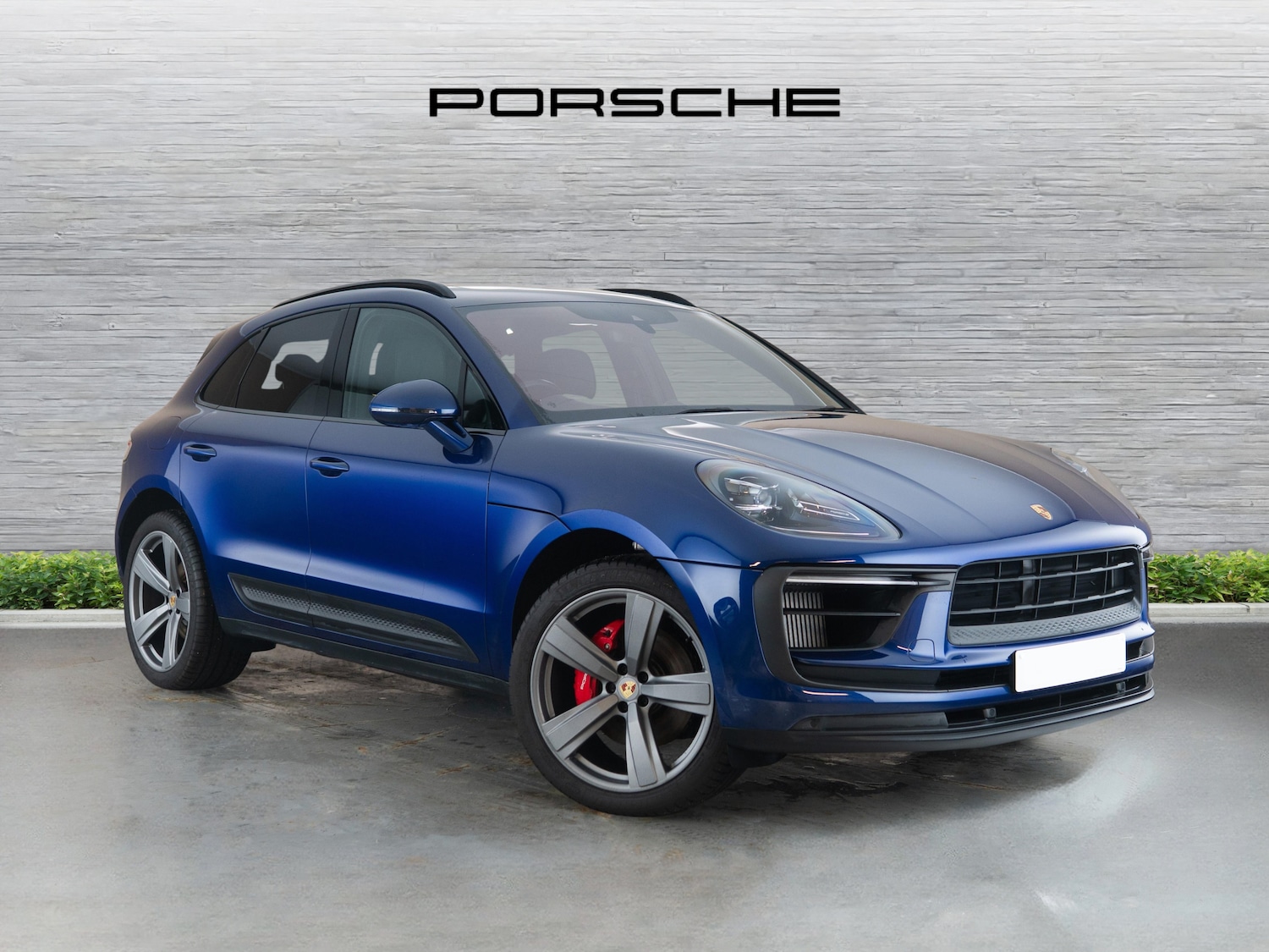 Used Porsche Macan 2023 for sale - 77408832: Photo 1