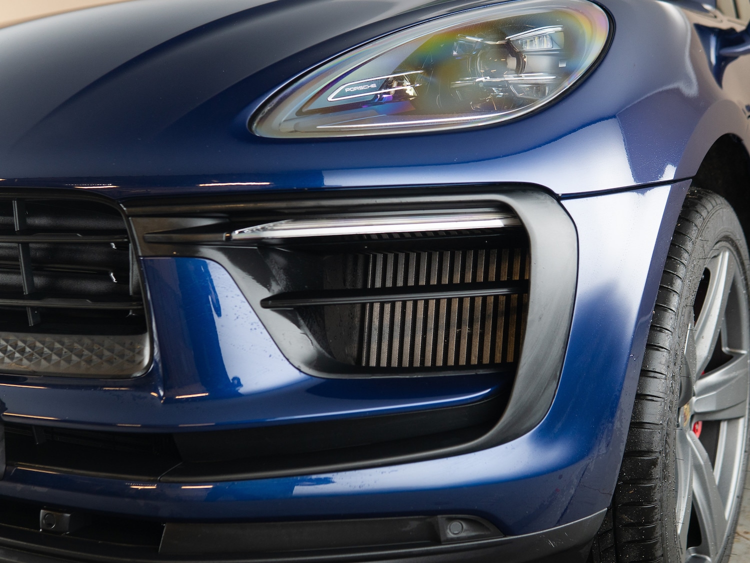 Used Porsche Macan 2023 for sale - 77408832: Photo 27