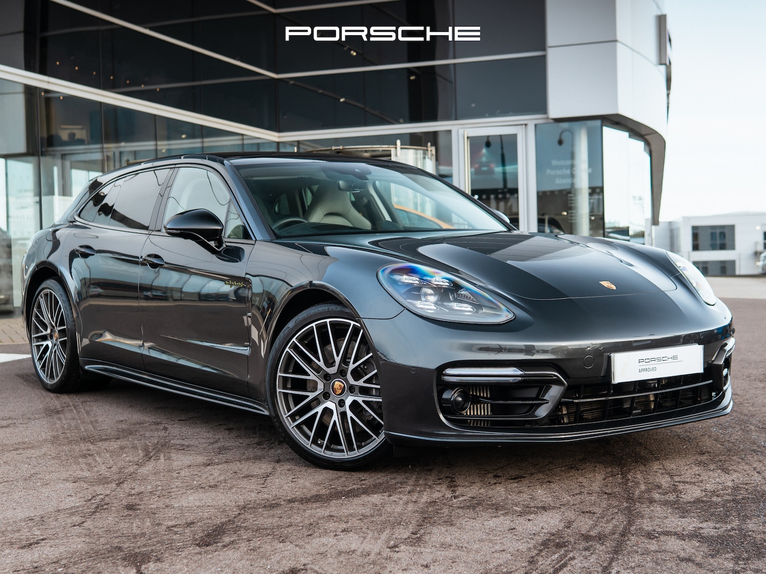Used Porsche Panamera 2022 for sale - 76546019: Photo 1
