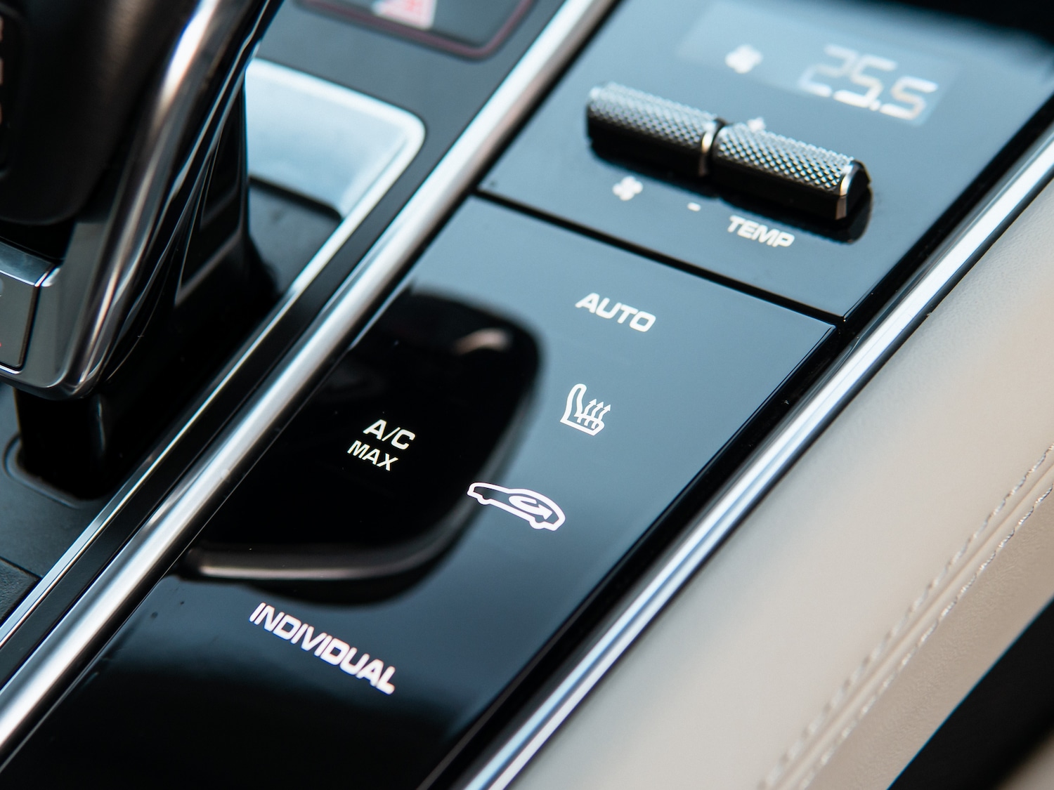 Used Porsche Panamera 2022 for sale - 76546019: Photo 30