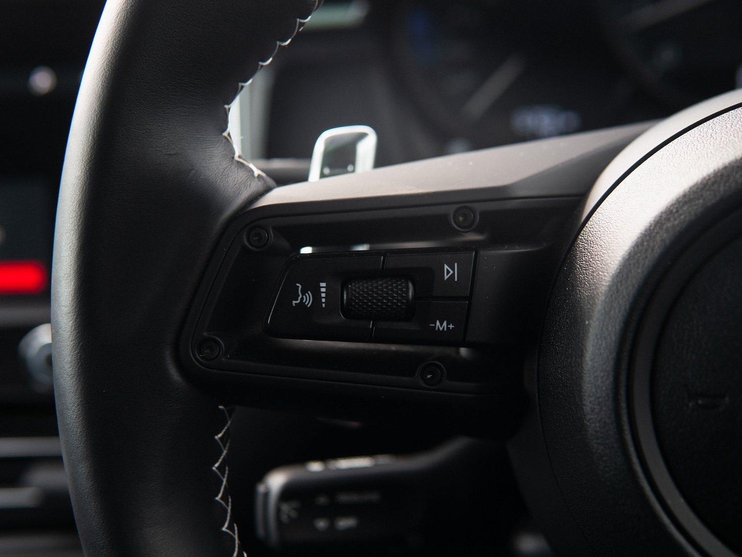 Used Porsche Macan 2024 for sale - 77989779: Photo 23