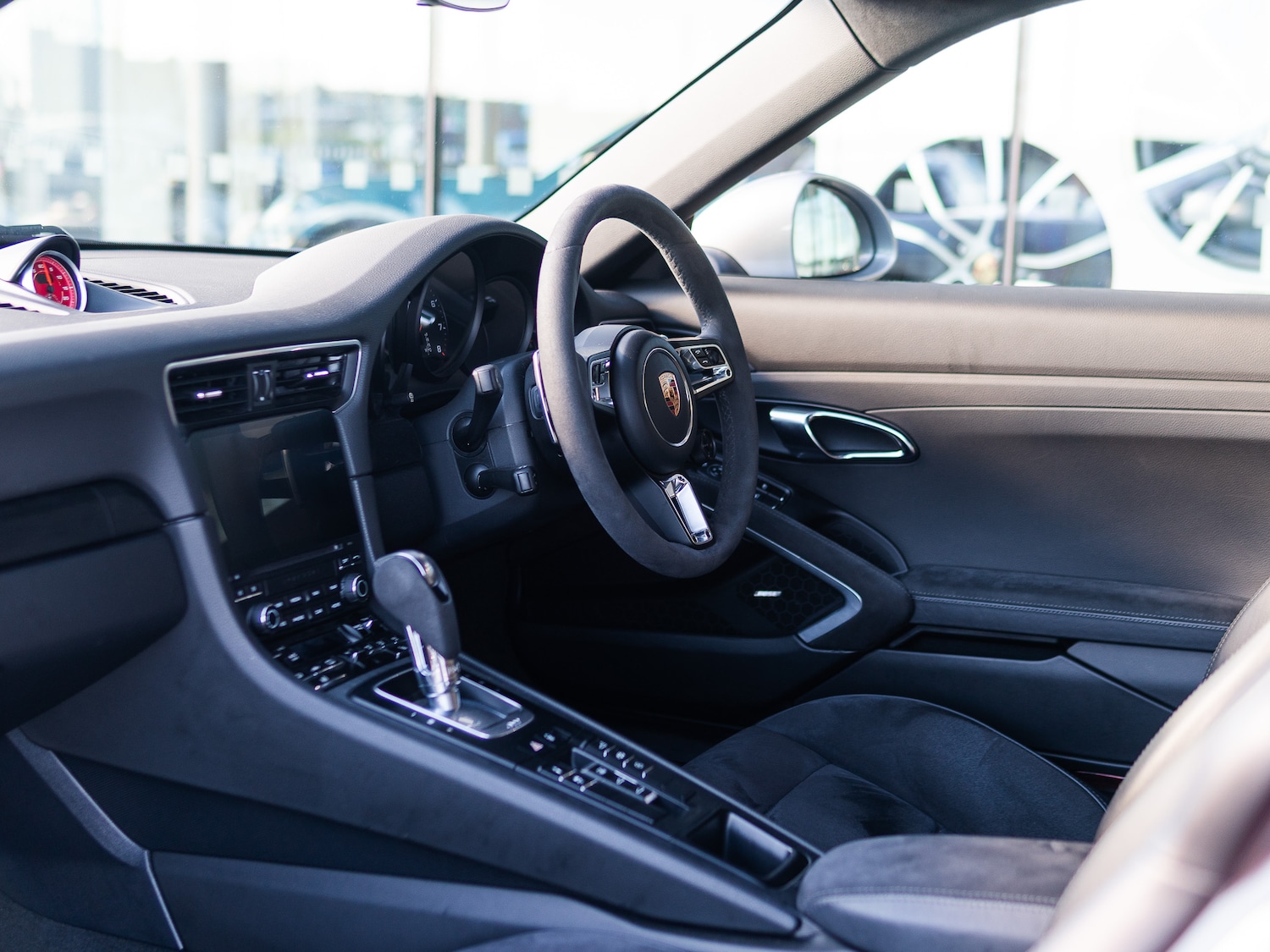 Used Porsche 911 2017 for sale - 76355987: Photo 10