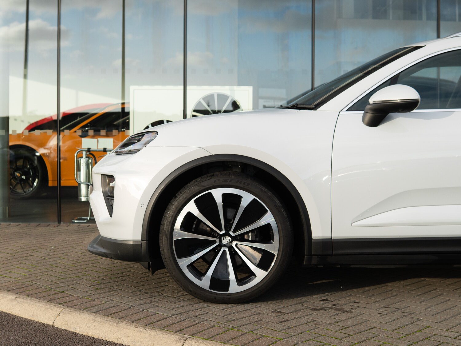 Used Porsche Macan 2024 for sale - 76767912: Photo 15