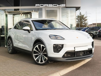 Used Porsche Macan 2024 for sale - 76767912: Photo