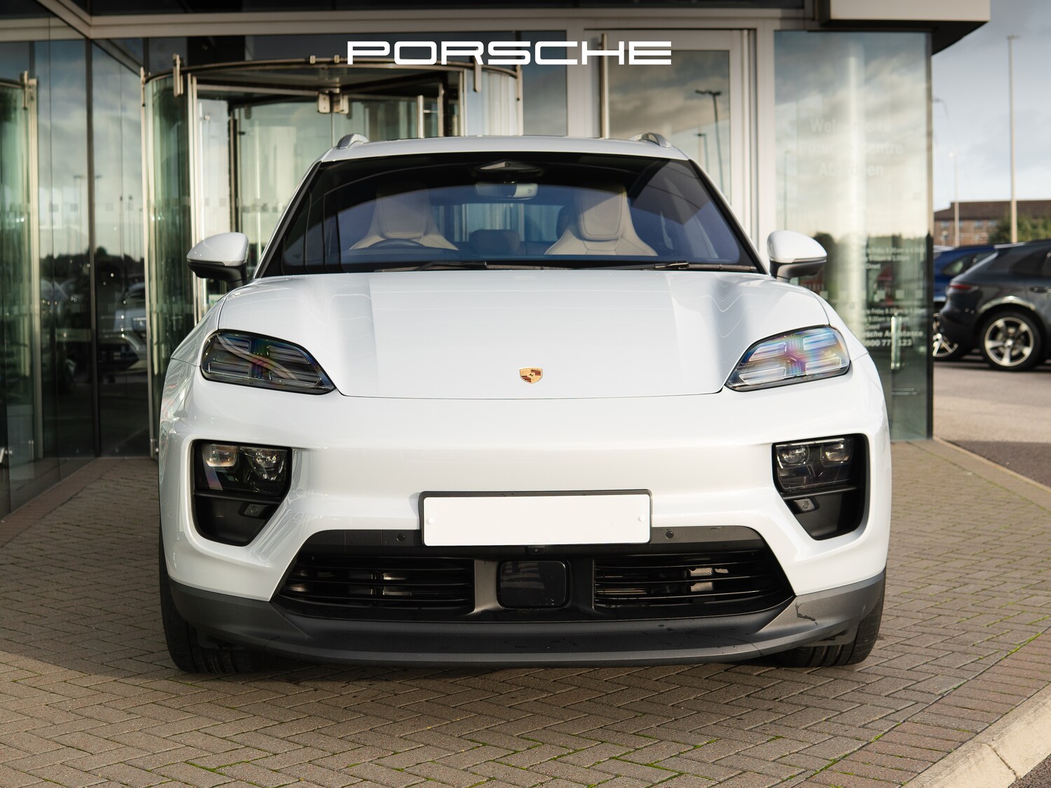 Used Porsche Macan 2024 for sale - 76767912: Photo 5