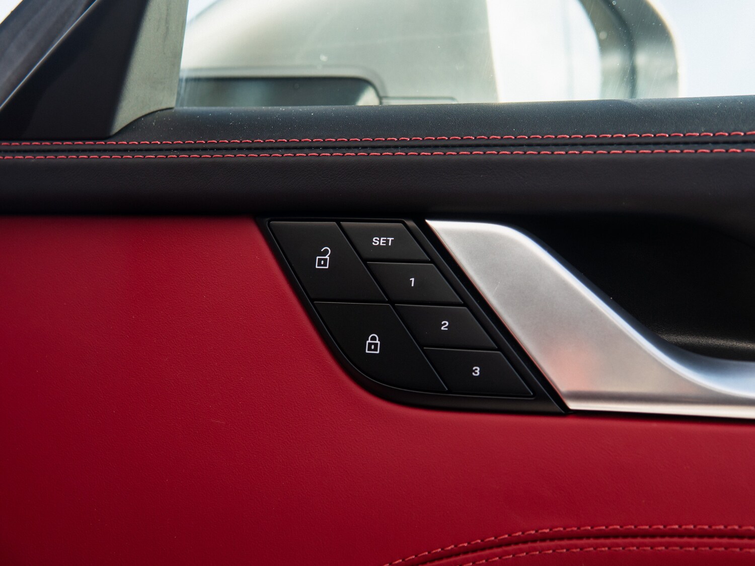 Used Porsche 911 1969 for sale - 78111237: Photo 25