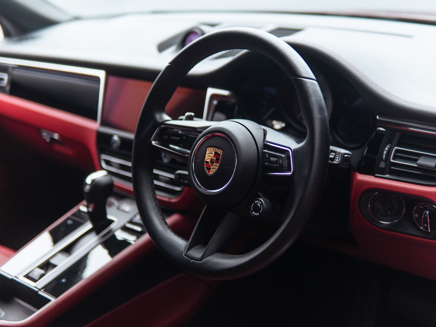 Used Porsche Macan 2024 for sale - 77494113: Photo 14