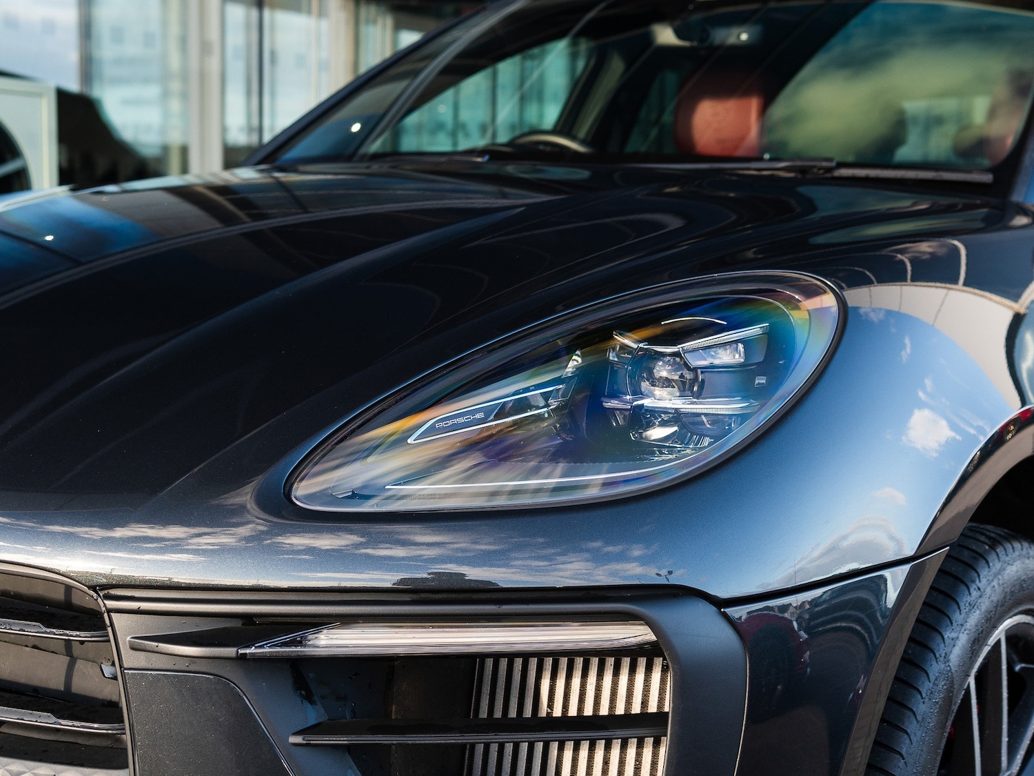 Used Porsche Macan 2023 for sale - 76355988: Photo 23