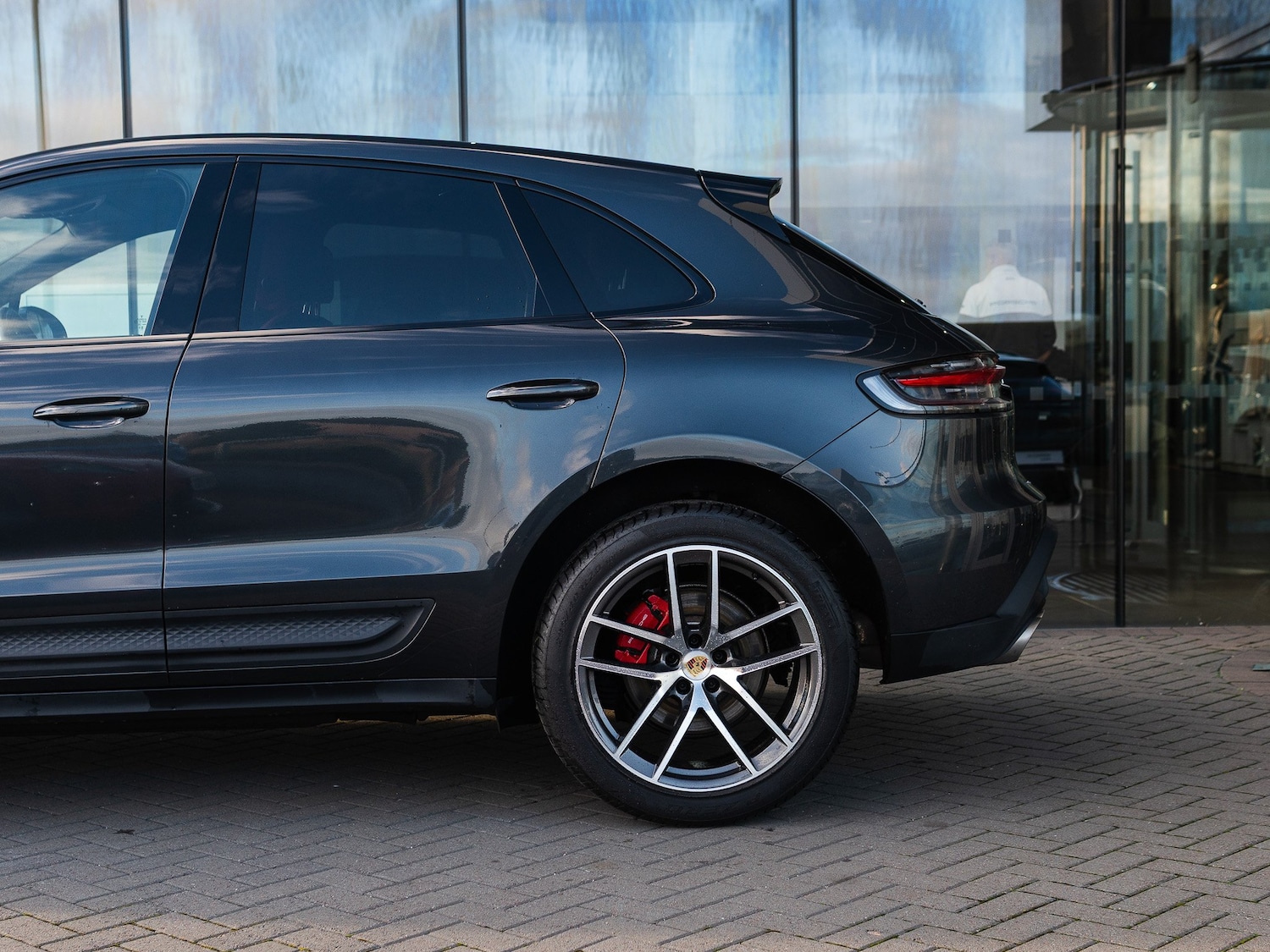 Used Porsche Macan 2023 for sale - 76355988: Photo 27
