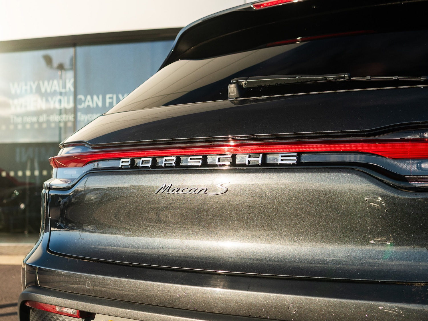 Used Porsche Macan 2023 for sale - 76355988: Photo 37
