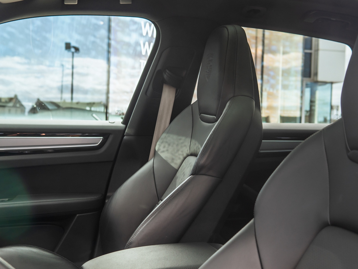 Used Porsche Cayenne 2022 for sale - 77919271: Photo 43