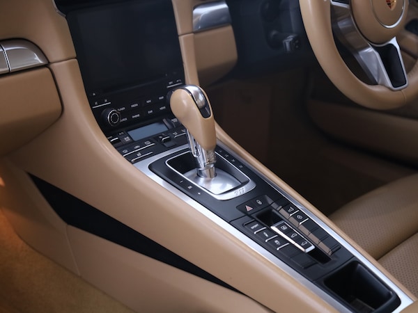 Used Porsche 911 2016 for sale - 74869624: Photo 11