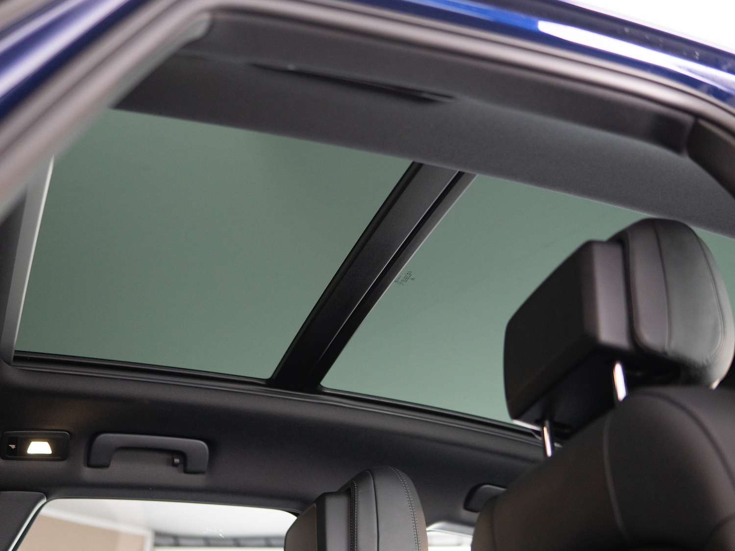 Used Porsche Macan 2023 for sale - 77026603: Photo 11