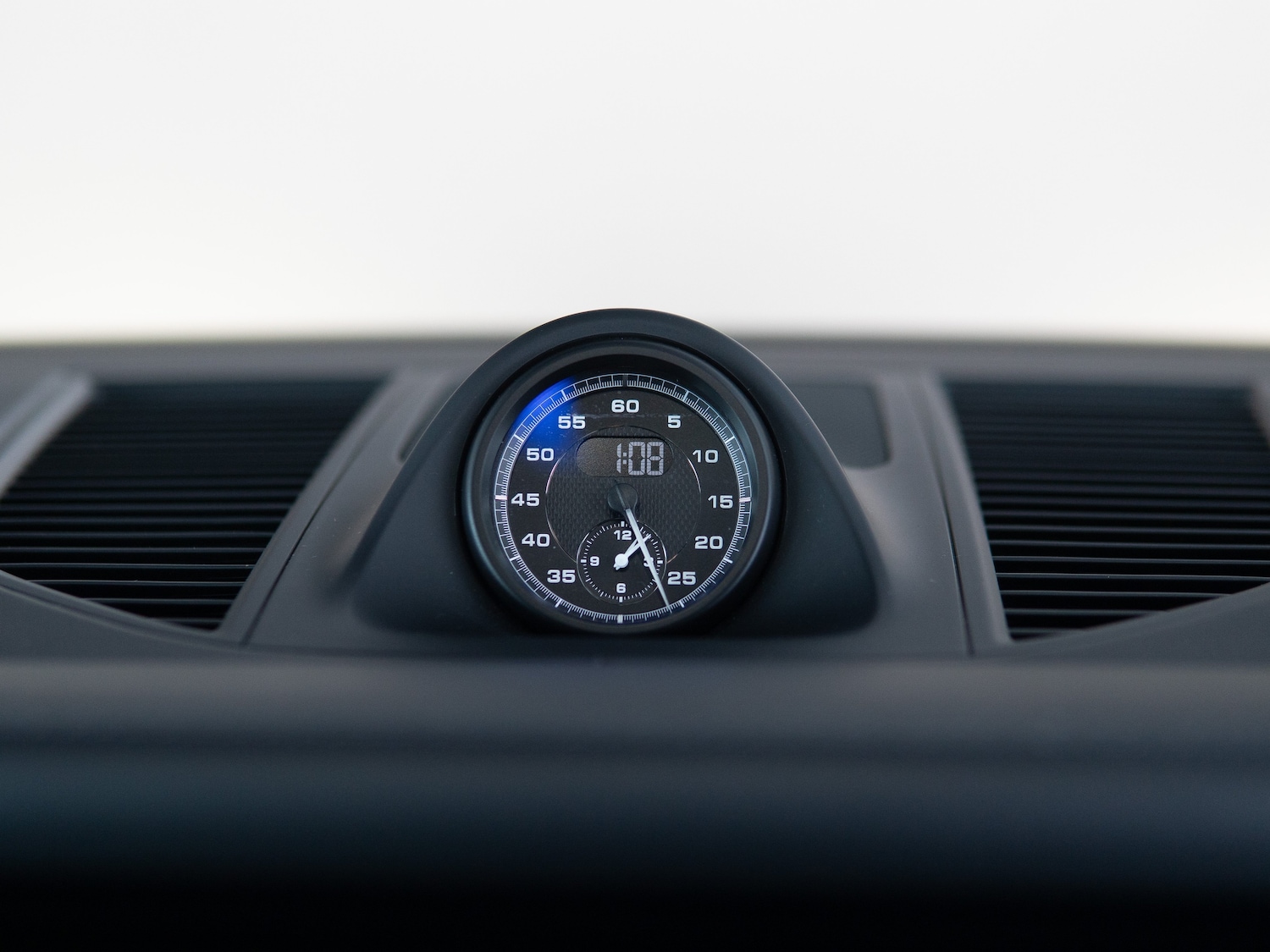 Used Porsche Macan 2023 for sale - 77026603: Photo 14