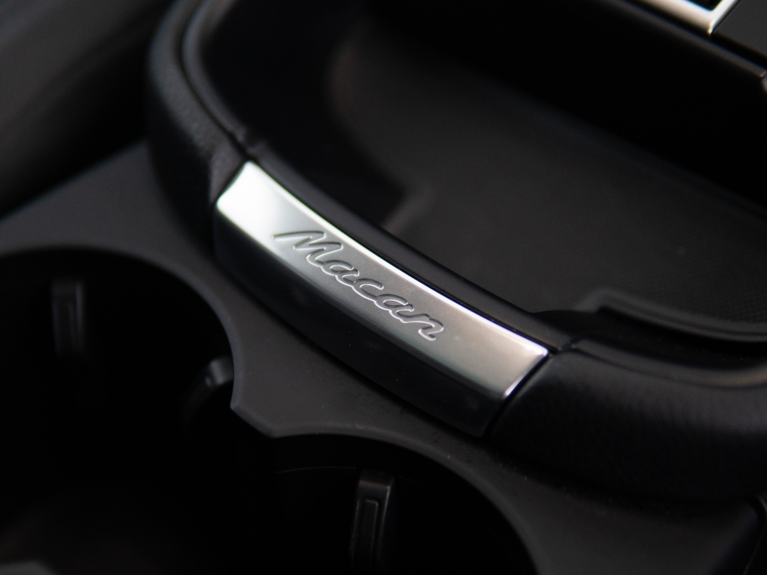 Used Porsche Macan 2023 for sale - 77026603: Photo 16