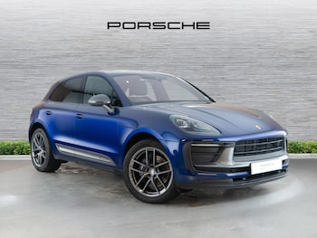 Used Porsche Macan 2023 for sale - 77026603: Photo