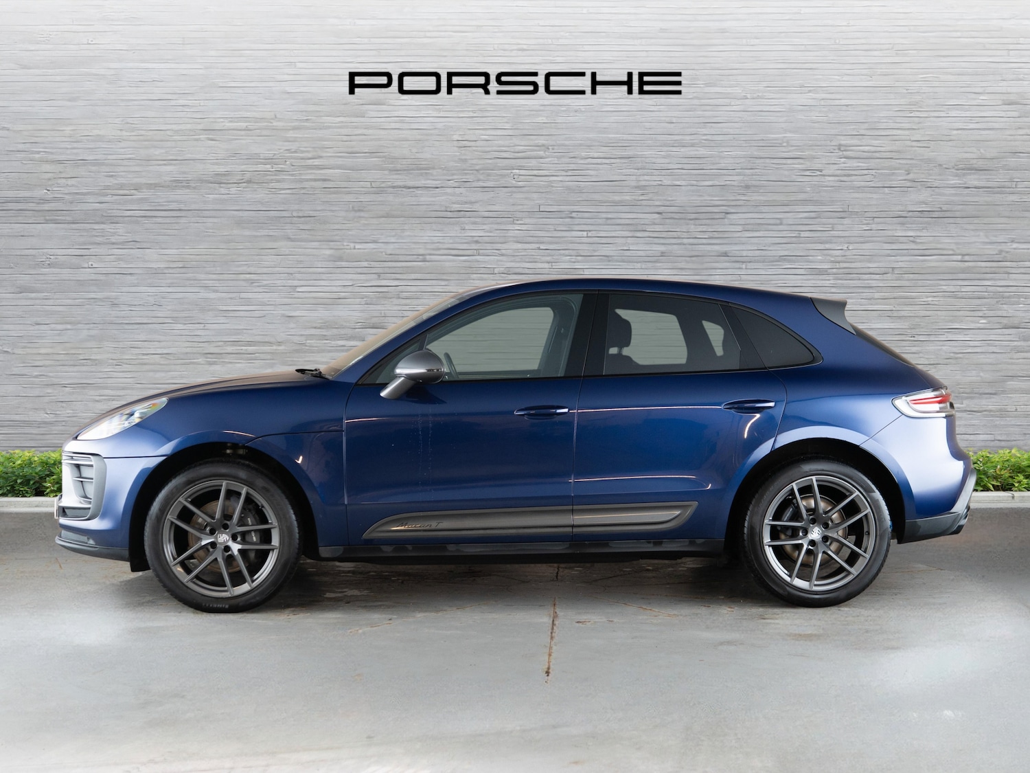 Used Porsche Macan 2023 for sale - 77026603: Photo 4