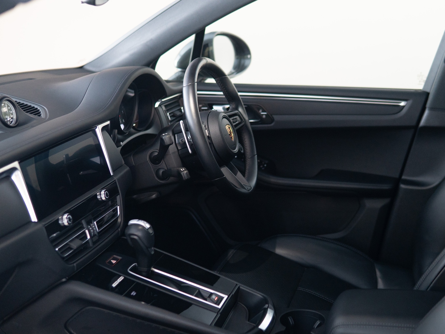 Used Porsche Macan 2023 for sale - 77026603: Photo 9