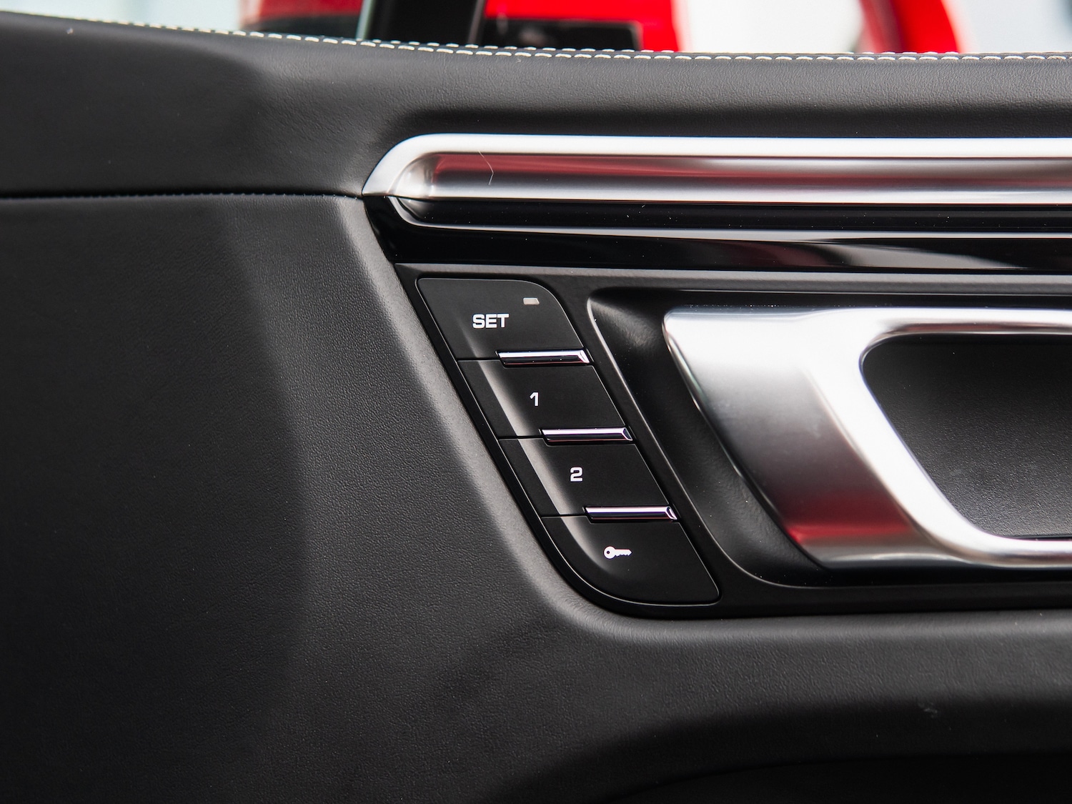 Used Porsche Macan 2023 for sale - 78123907: Photo 13