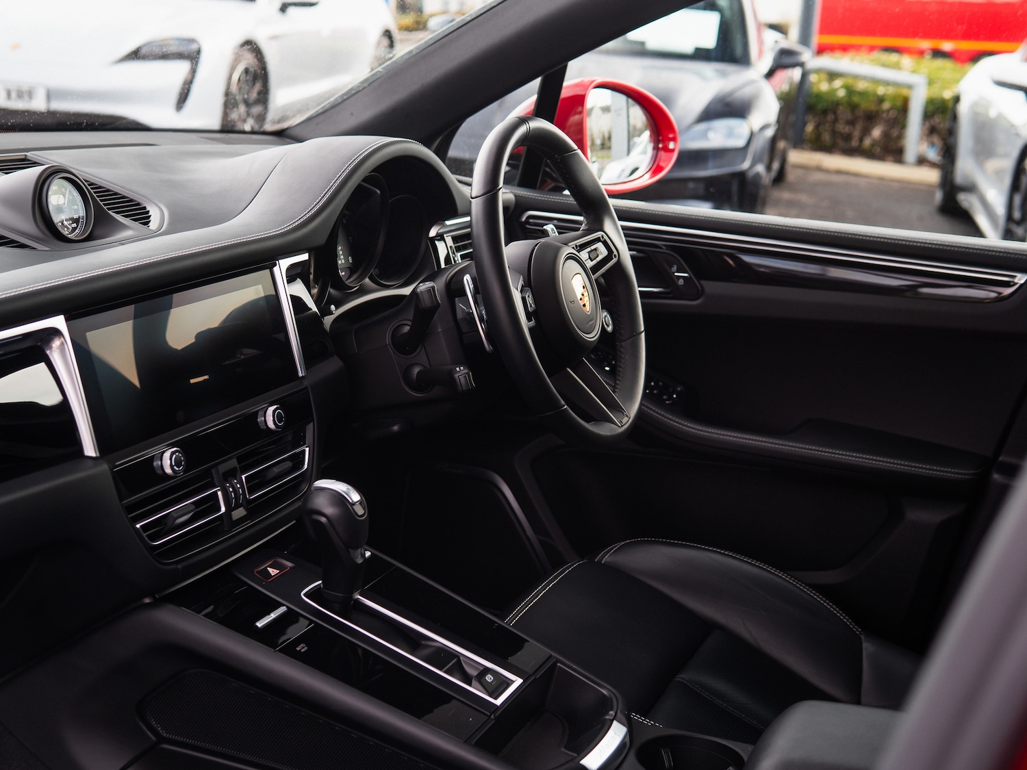 Used Porsche Macan 2023 for sale - 78123907: Photo 15