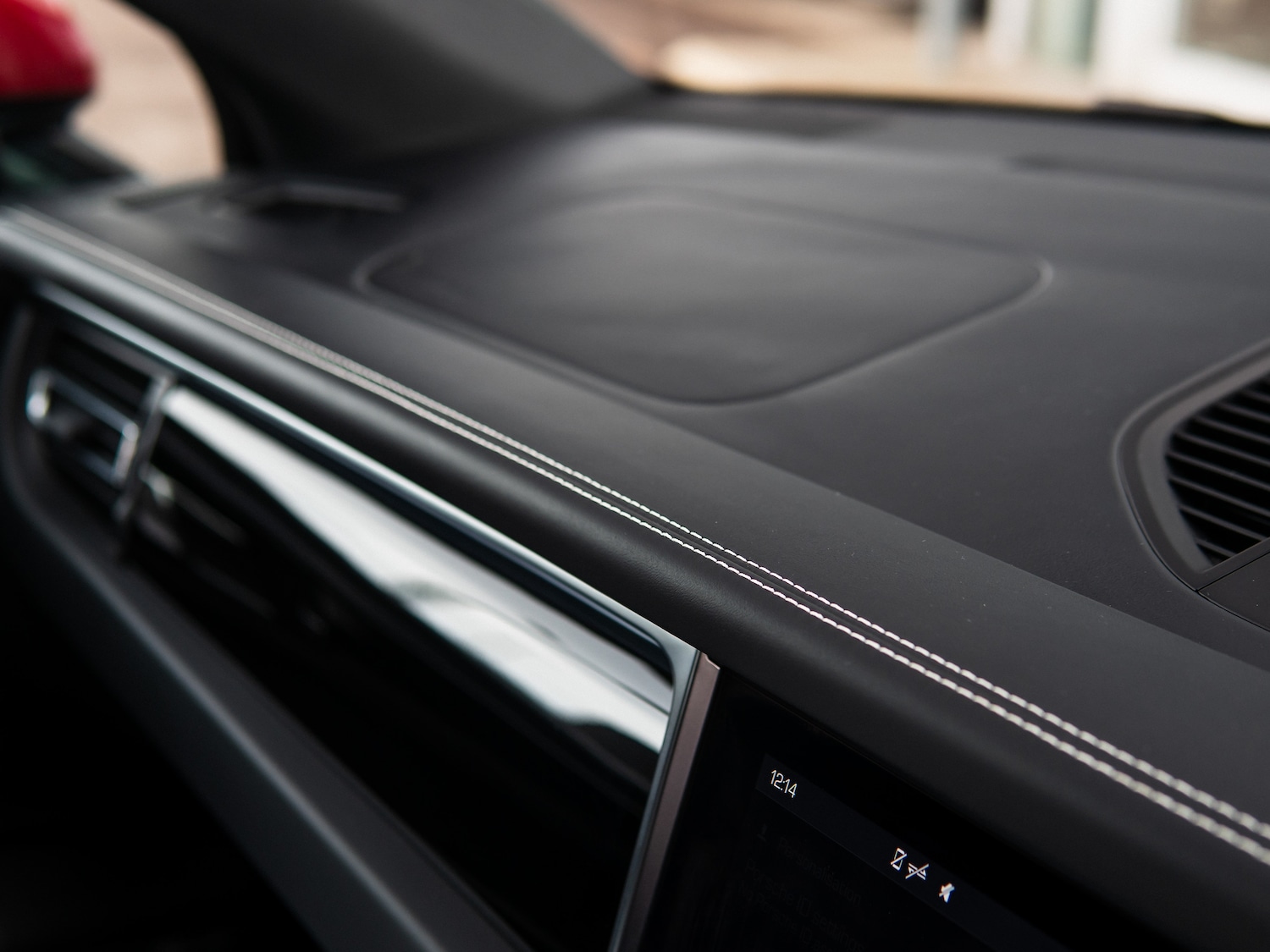 Used Porsche Macan 2023 for sale - 78123907: Photo 16