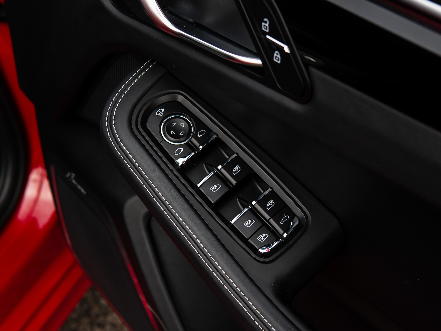 Used Porsche Macan 2023 for sale - 78123907: Photo 17