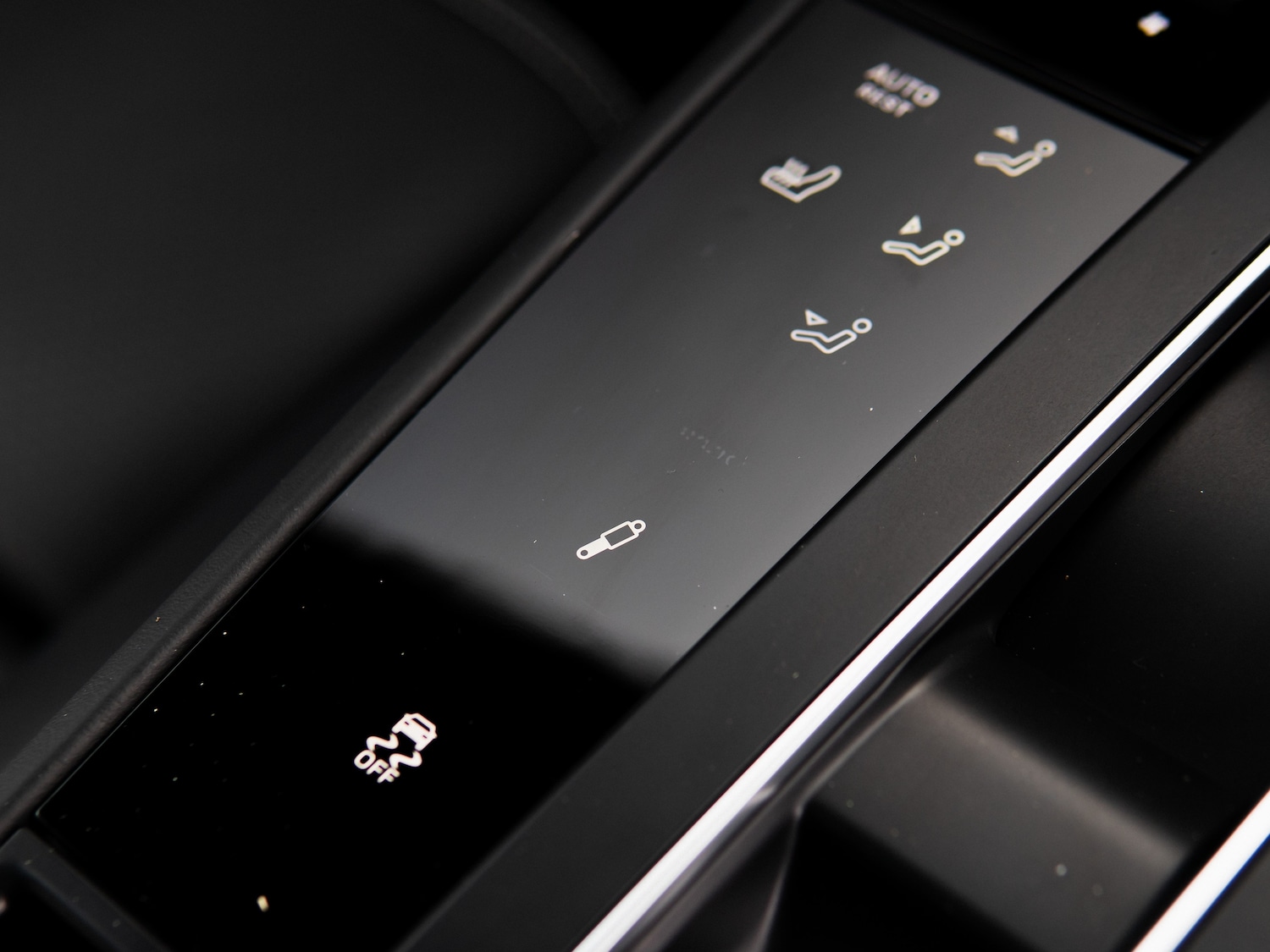 Used Porsche Macan 2023 for sale - 78123907: Photo 28