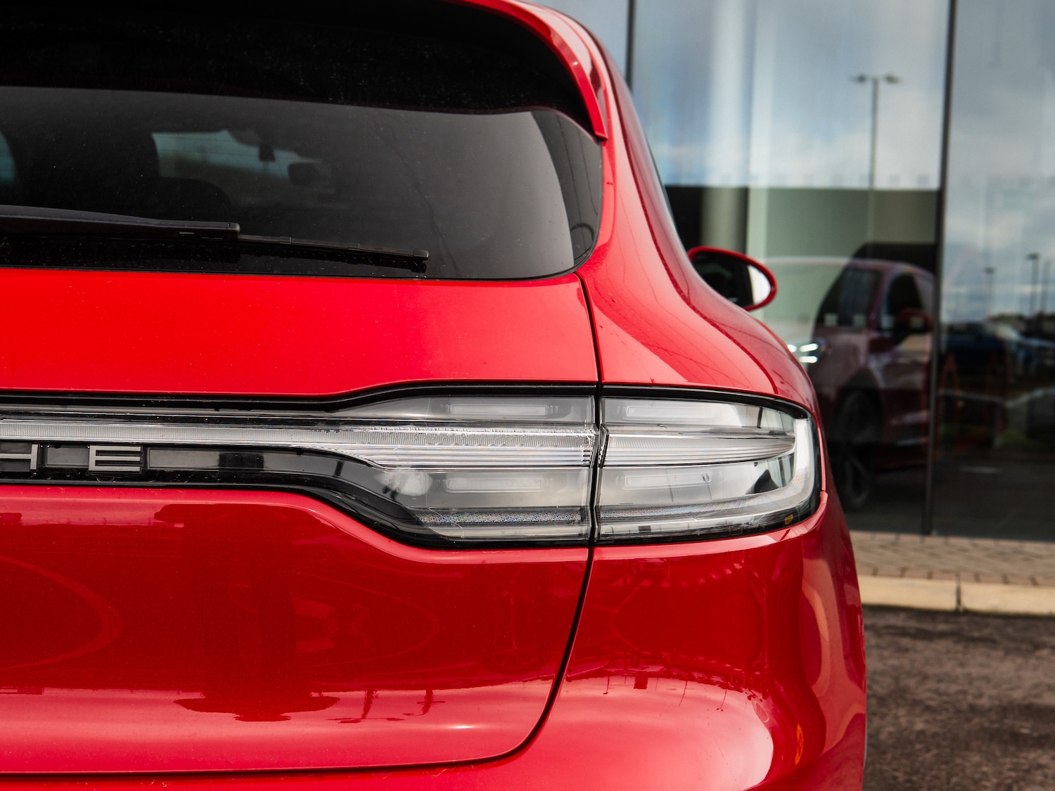 Used Porsche Macan 2023 for sale - 78123907: Photo 34