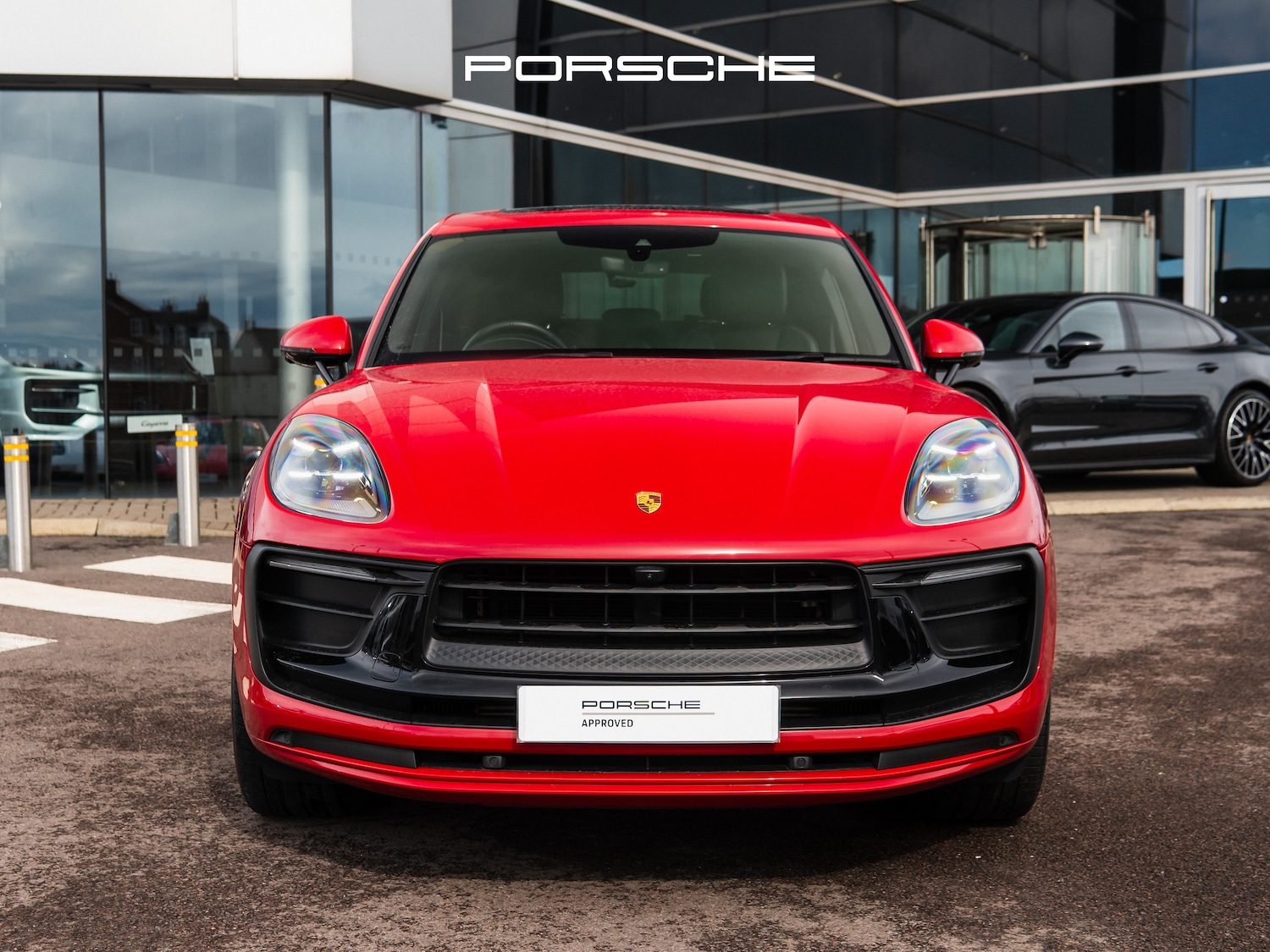 Used Porsche Macan 2023 for sale - 78123907: Photo 4