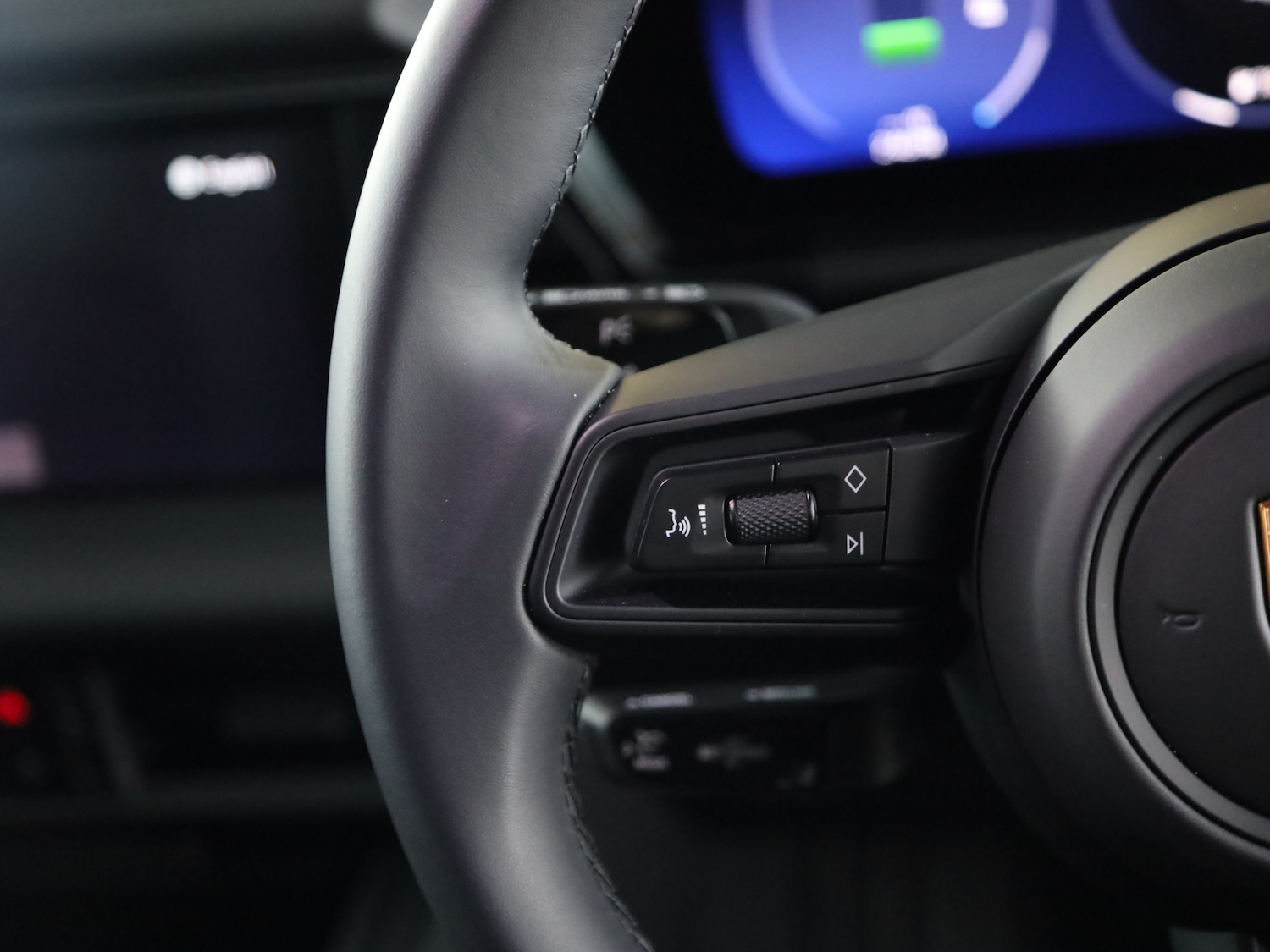 Used Porsche Macan 2025 for sale - 76653789: Photo 20