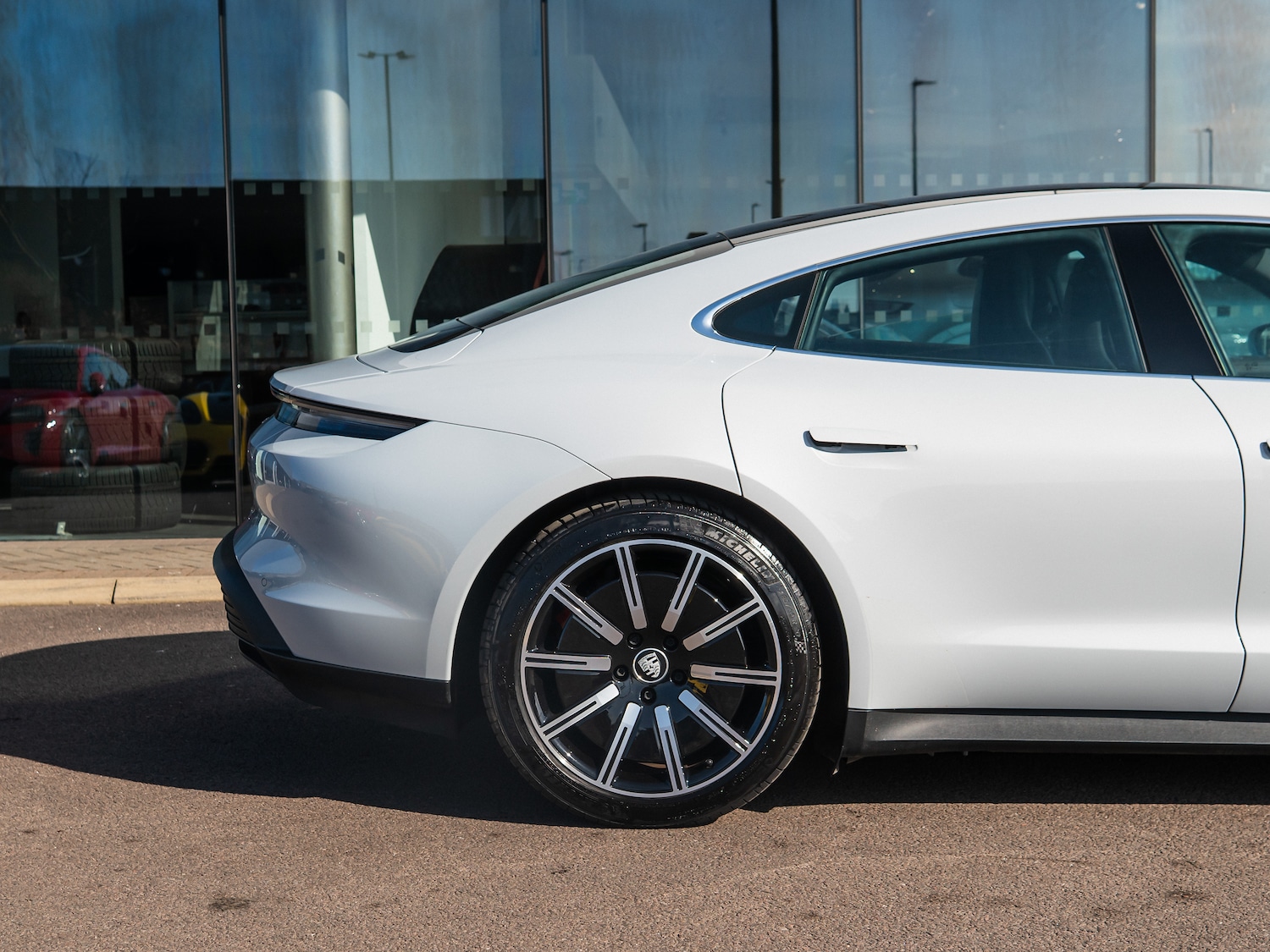 Used Porsche Taycan 2023 for sale - 77966631: Photo 19