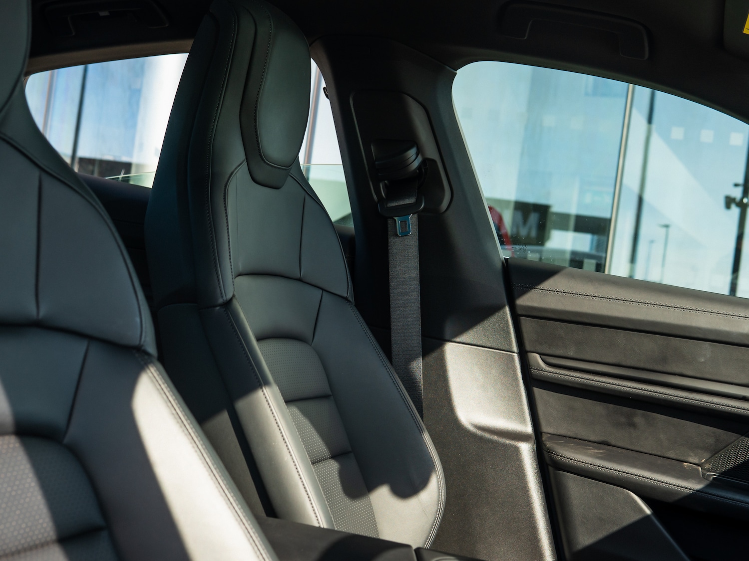 Used Porsche Taycan 2023 for sale - 77966631: Photo 24