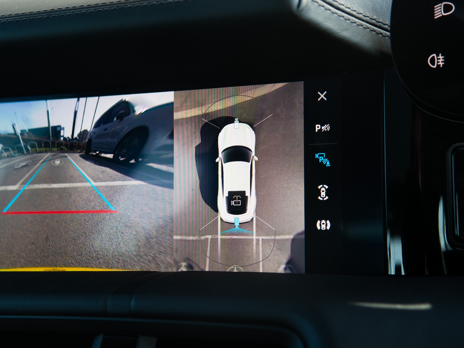 Used Porsche Taycan 2023 for sale - 77966631: Photo 28