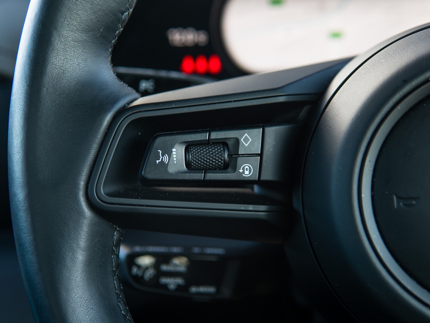 Used Porsche Taycan 2023 for sale - 77966631: Photo 29