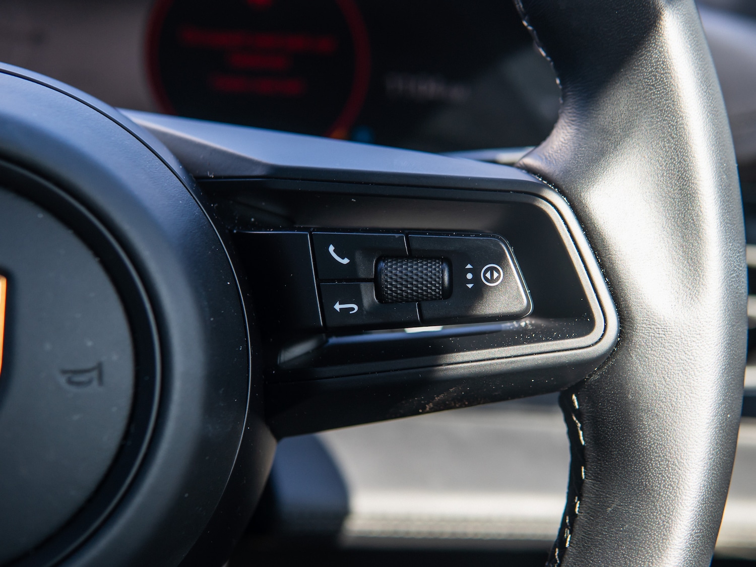 Used Porsche Taycan 2023 for sale - 77966631: Photo 30