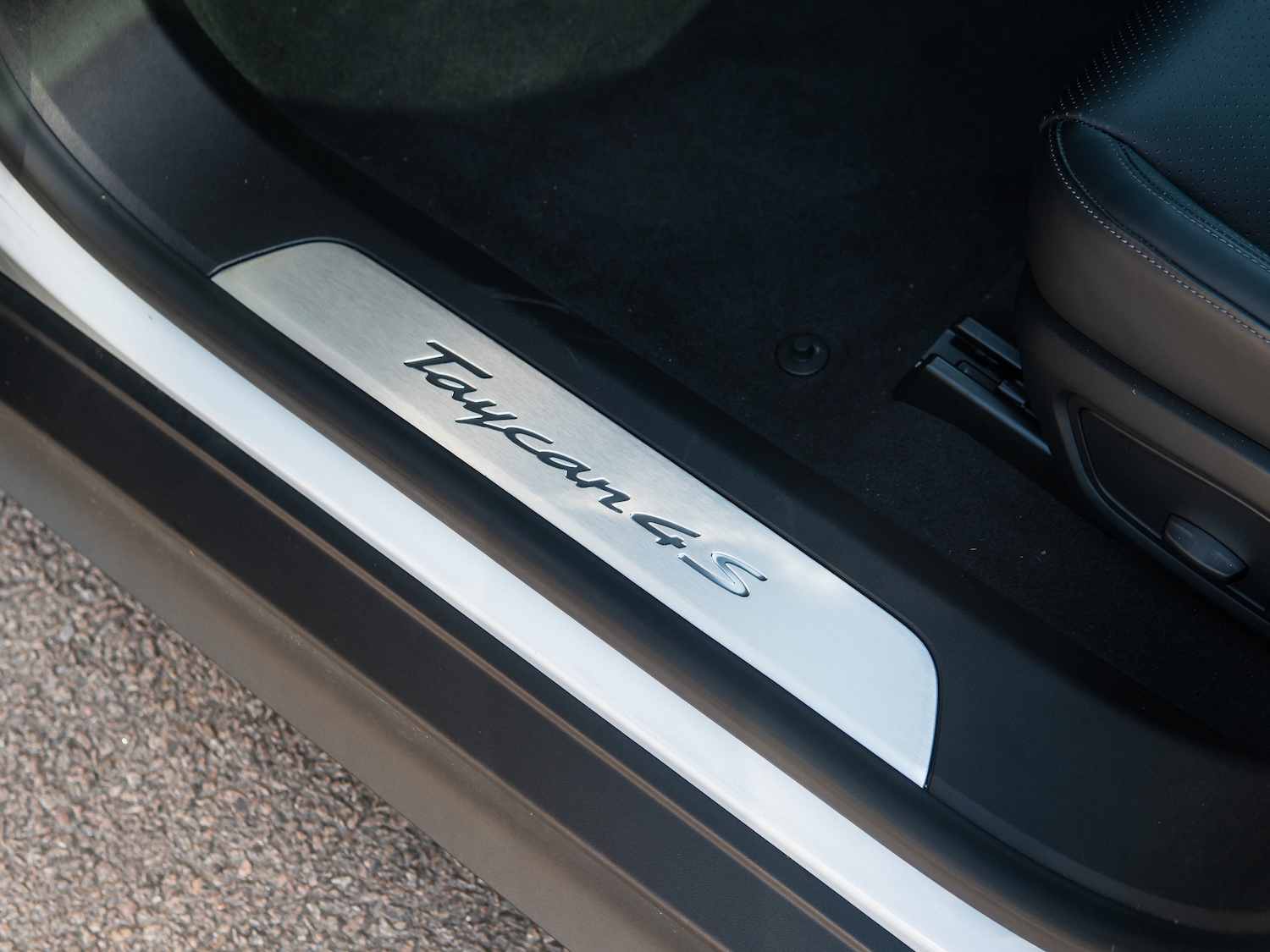 Used Porsche Taycan 2023 for sale - 77966631: Photo 37