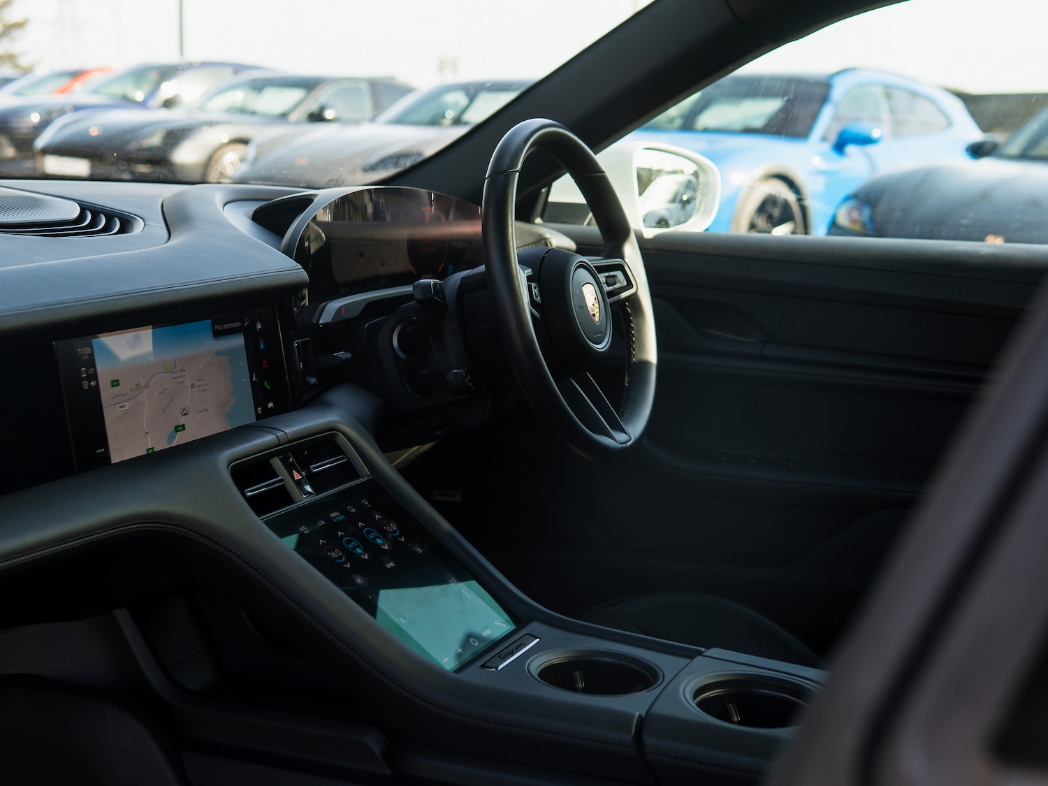 Used Porsche Taycan 2023 for sale - 77966631: Photo 39