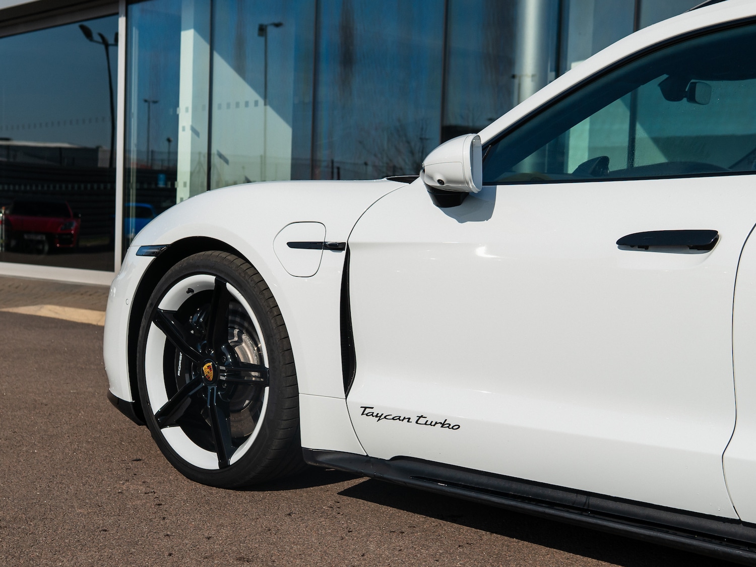 Used Porsche Taycan 2023 for sale - 77966630: Photo 35