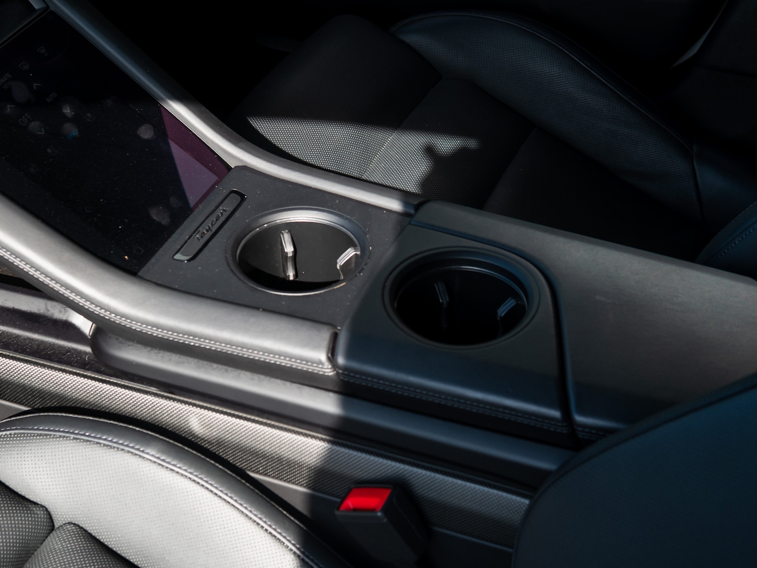 Used Porsche Taycan 2023 for sale - 77966630: Photo 39