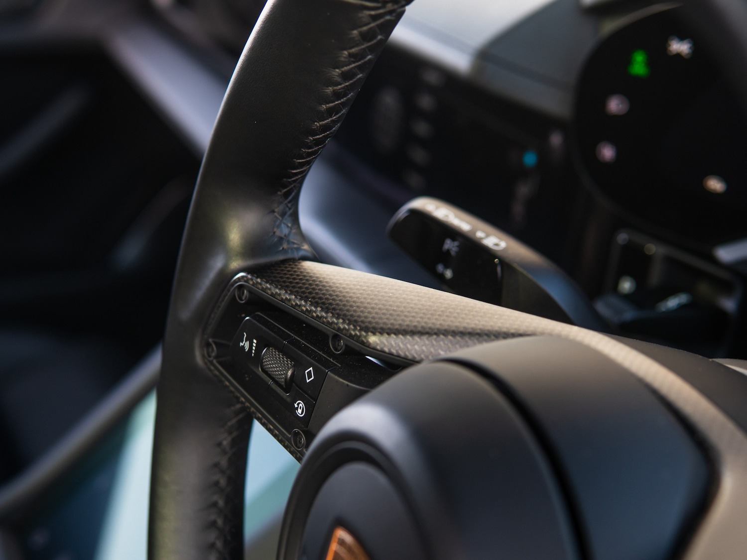 Used Porsche Taycan 2023 for sale - 77966630: Photo 47