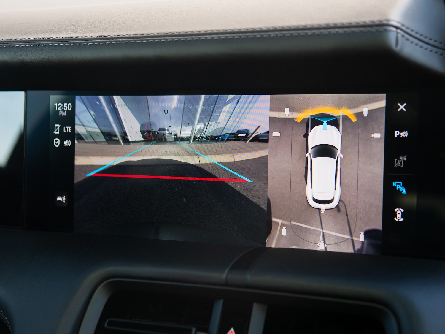 Used Porsche Taycan 2023 for sale - 77966630: Photo 9