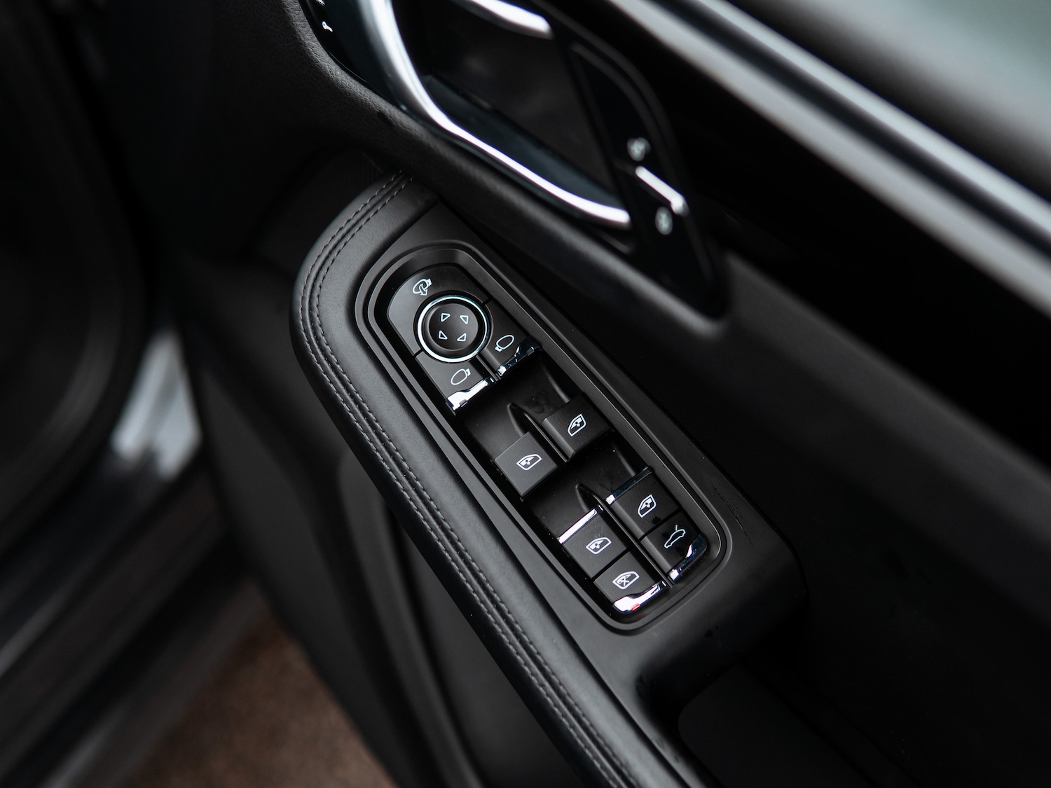 Used Porsche Macan 2017 for sale - 76469142: Photo 15