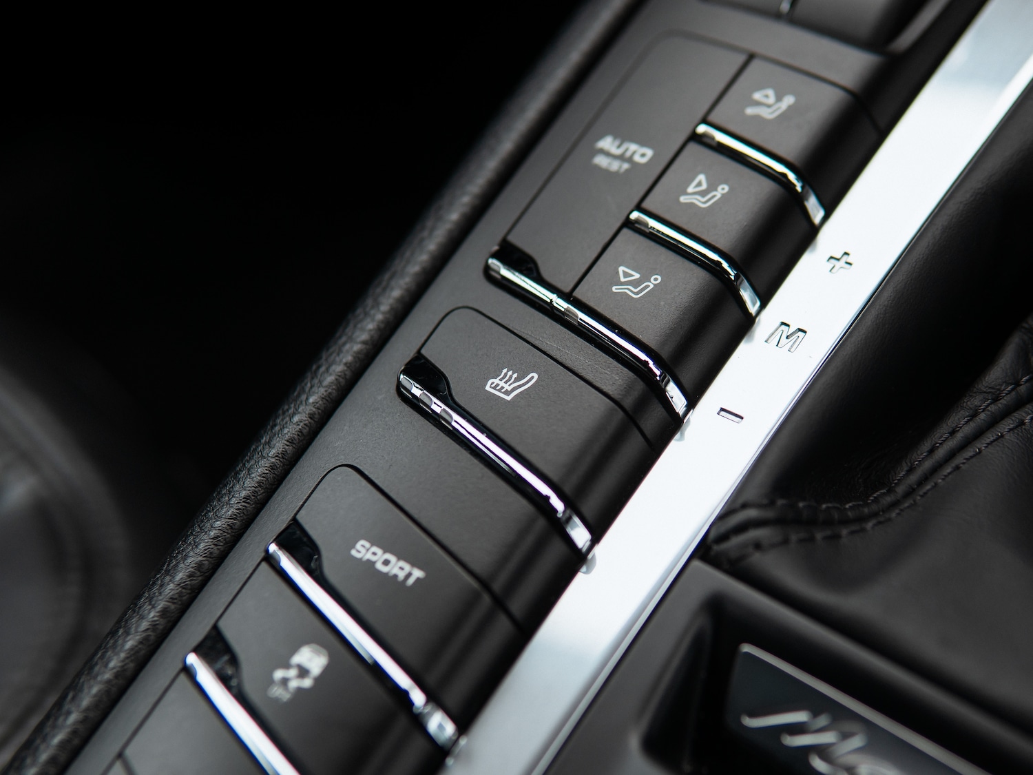 Used Porsche Macan 2017 for sale - 76469142: Photo 22