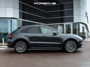 Used Porsche Macan 2017 for sale - 76469142: Photo